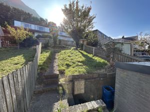 Photo 20- click for photo gallery